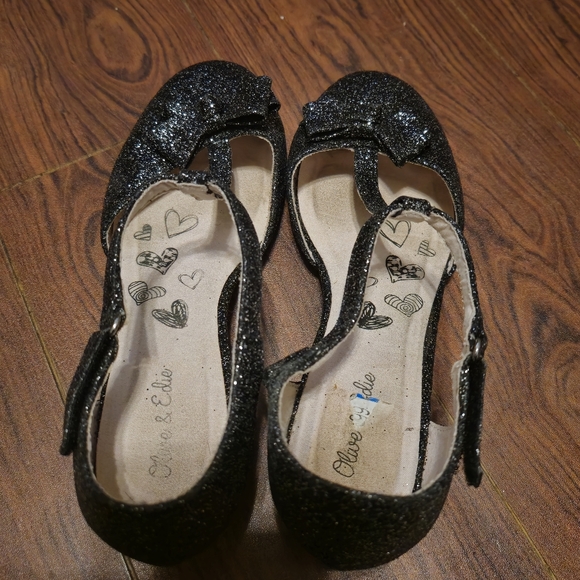 Black and silver glitter heels size 6y - Picture 5 of 7